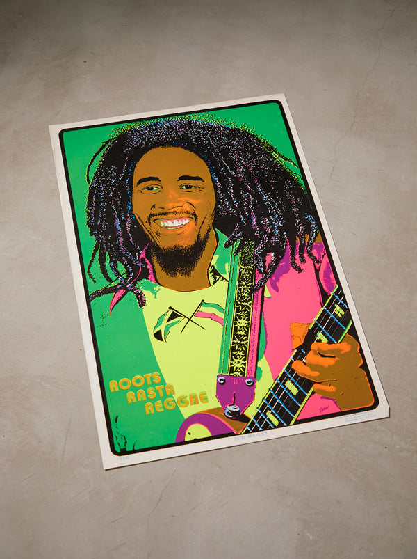 琉球藍染ポスターフレーム W660 x H960(レジン/木製) x Vintage Black Light Poster【BOB MARLEY】