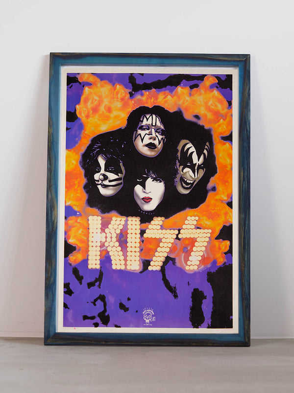 琉球藍染ポスターフレーム W660 x H960(レジン/木製) x Vintage Black Light Poster【KISS MAKE UP】