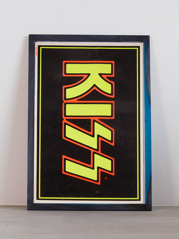 Ryukyu Indigo Dye Poster Frame W660 x H960 (Resin/Wood) x Vintage Black Light Poster [KISS LOGO]